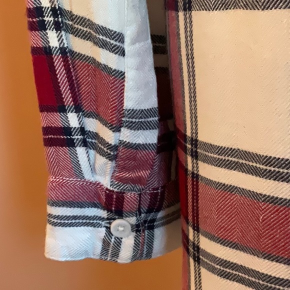 BeachLunchLounge Flannel Plaid Top - Picture 7 of 7